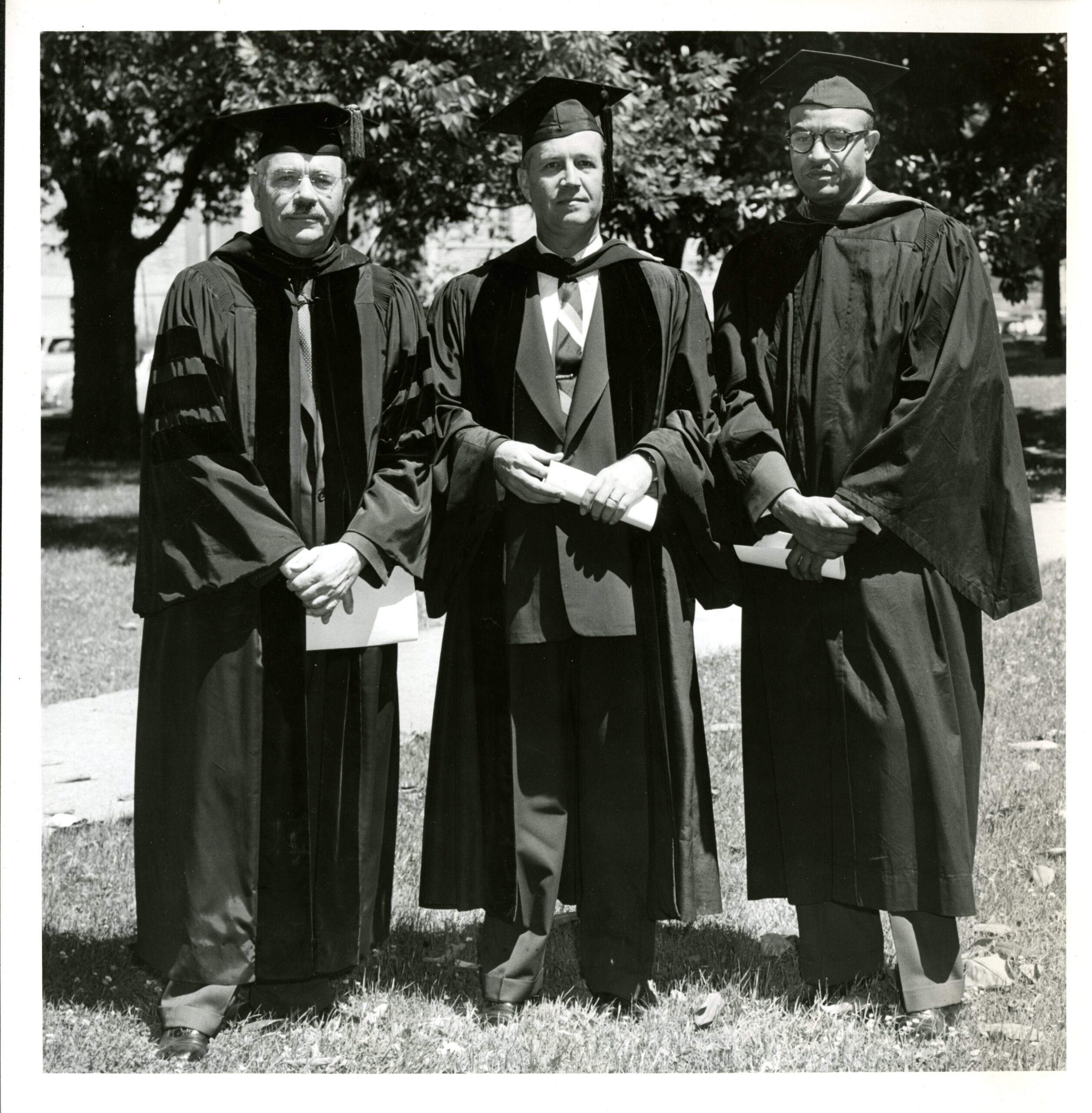 1954 Commencement speakers Dr Hugh C Stuntz Pres, Dr, James K Mathews, Rev Ernest Dixon.